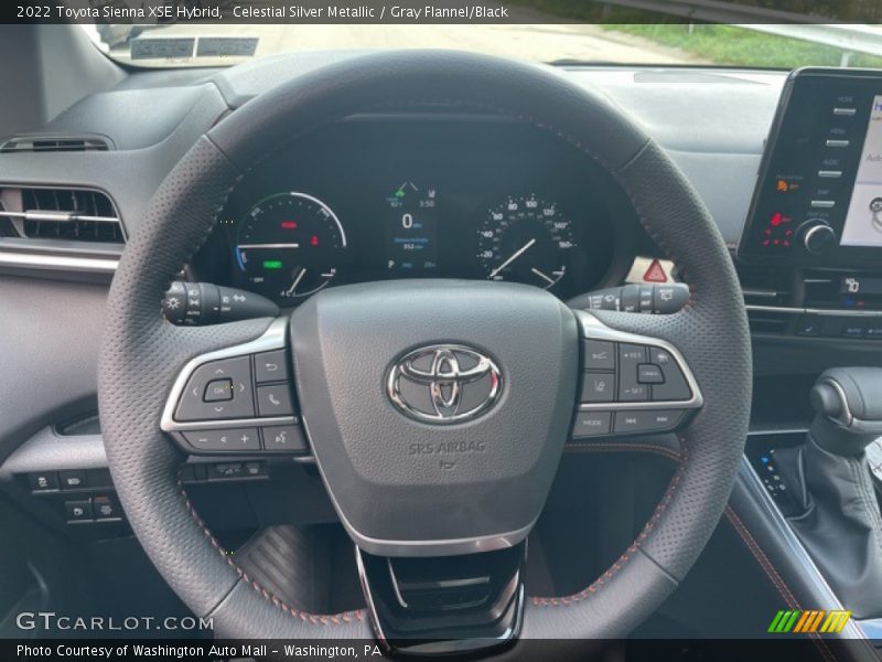 Celestial Silver Metallic / Gray Flannel/Black 2022 Toyota Sienna XSE Hybrid