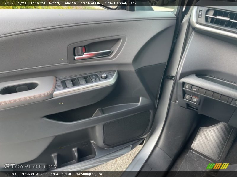 Celestial Silver Metallic / Gray Flannel/Black 2022 Toyota Sienna XSE Hybrid
