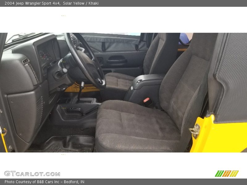 Solar Yellow / Khaki 2004 Jeep Wrangler Sport 4x4