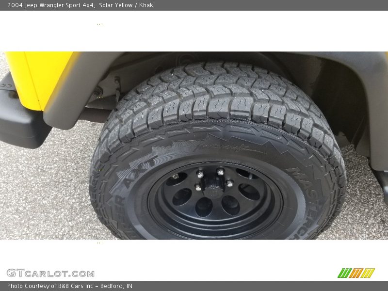 Solar Yellow / Khaki 2004 Jeep Wrangler Sport 4x4