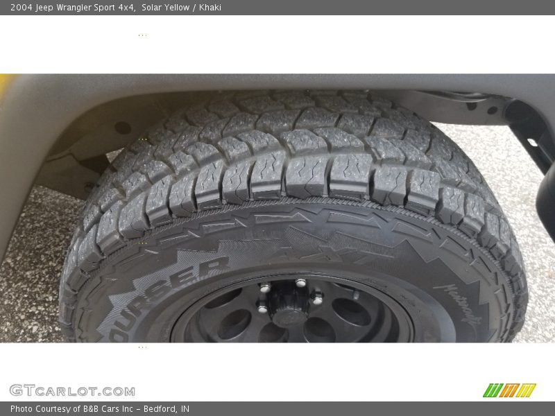 Solar Yellow / Khaki 2004 Jeep Wrangler Sport 4x4