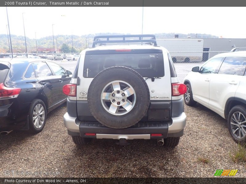 Titanium Metallic / Dark Charcoal 2008 Toyota FJ Cruiser