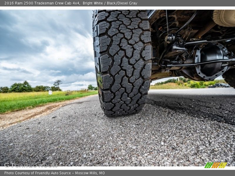 Bright White / Black/Diesel Gray 2016 Ram 2500 Tradesman Crew Cab 4x4