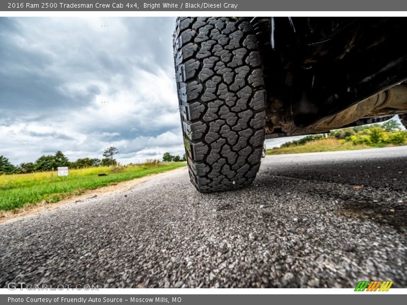 Bright White / Black/Diesel Gray 2016 Ram 2500 Tradesman Crew Cab 4x4