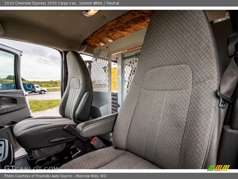 Summit White / Neutral 2010 Chevrolet Express 3500 Cargo Van