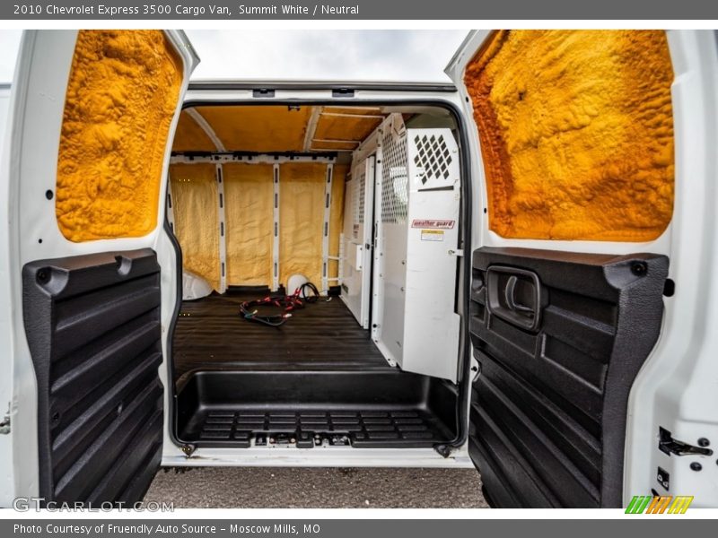 Summit White / Neutral 2010 Chevrolet Express 3500 Cargo Van
