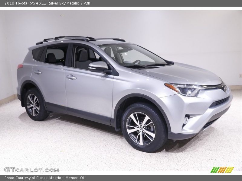 Silver Sky Metallic / Ash 2018 Toyota RAV4 XLE