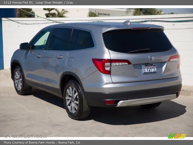 Lunar Silver Metallic / Gray 2019 Honda Pilot EX