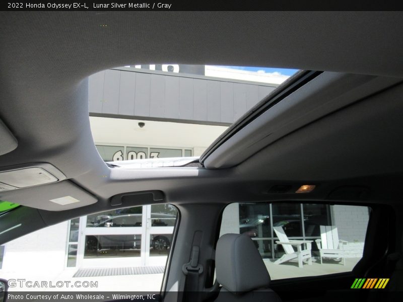 Lunar Silver Metallic / Gray 2022 Honda Odyssey EX-L