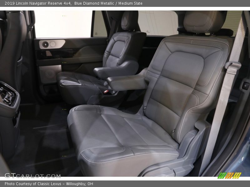 Blue Diamond Metallic / Medium Slate 2019 Lincoln Navigator Reserve 4x4