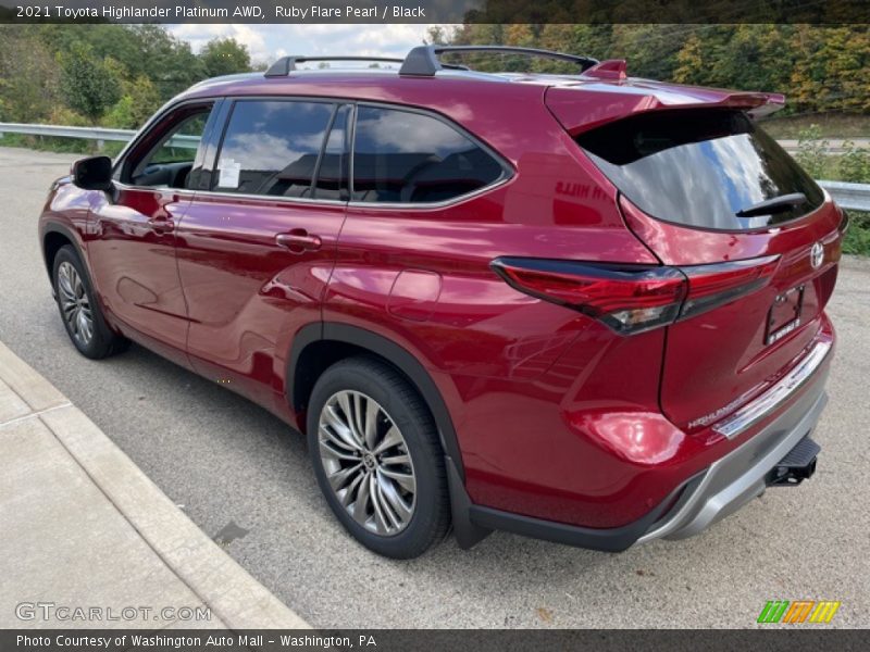 Ruby Flare Pearl / Black 2021 Toyota Highlander Platinum AWD