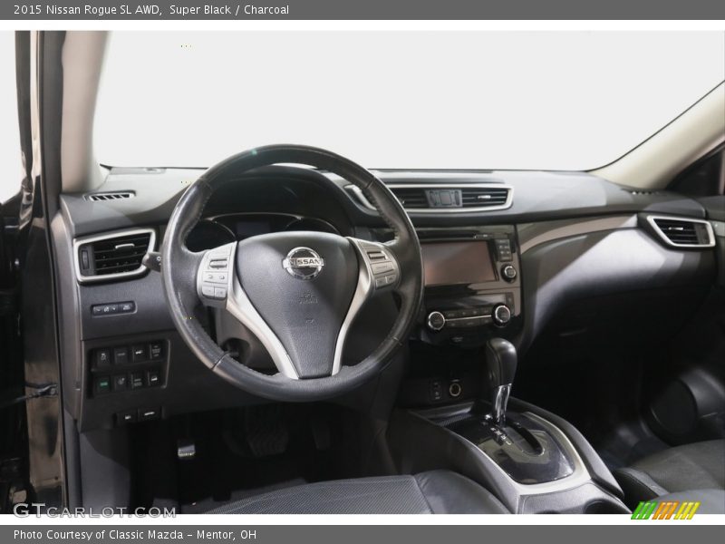 Super Black / Charcoal 2015 Nissan Rogue SL AWD