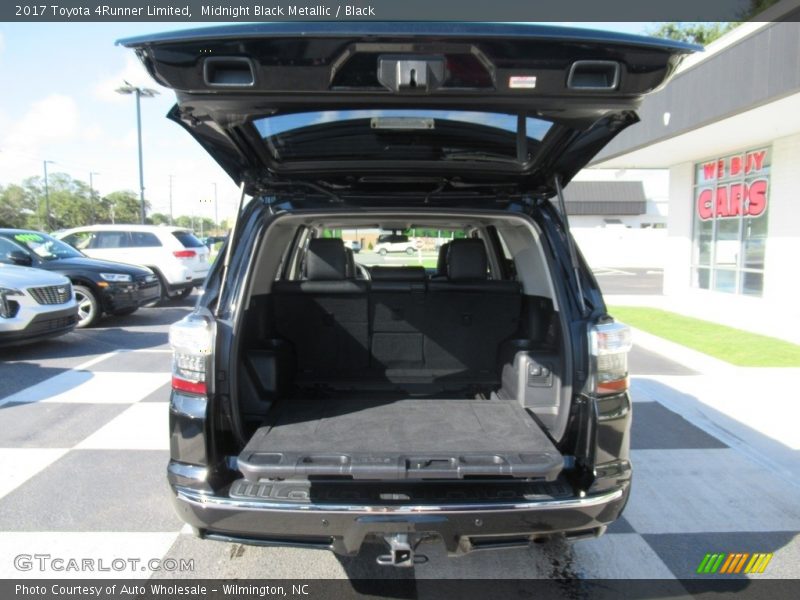 Midnight Black Metallic / Black 2017 Toyota 4Runner Limited