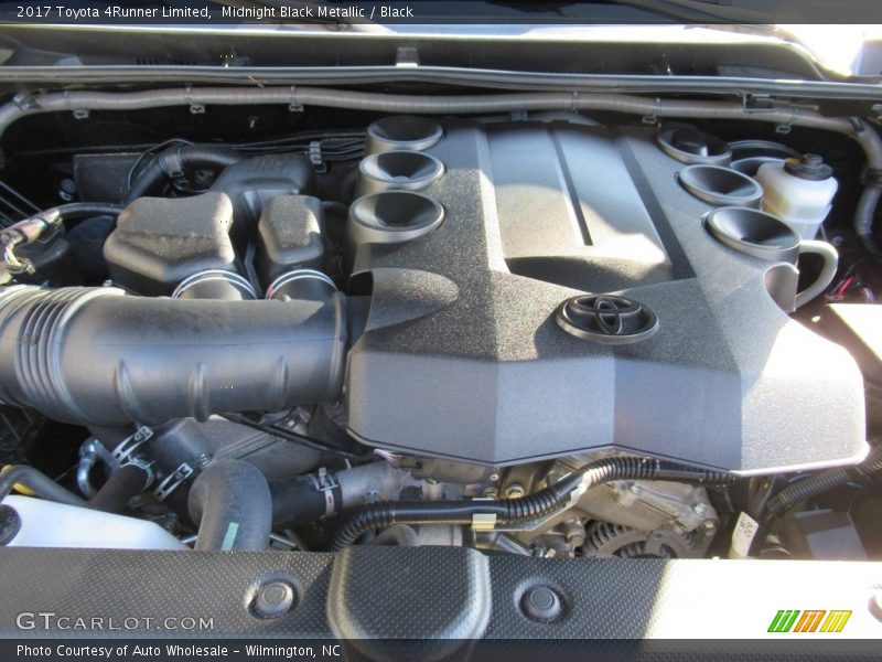 Midnight Black Metallic / Black 2017 Toyota 4Runner Limited