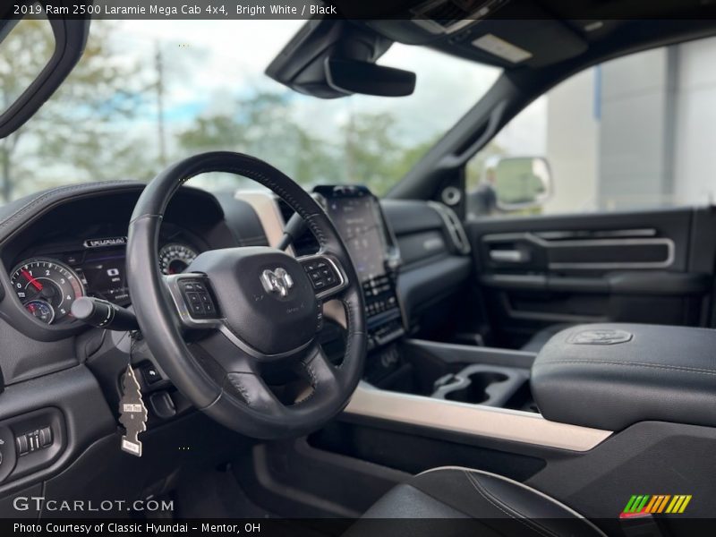 Bright White / Black 2019 Ram 2500 Laramie Mega Cab 4x4
