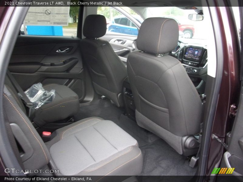 Black Cherry Metallic / Jet Black 2021 Chevrolet Traverse LT AWD