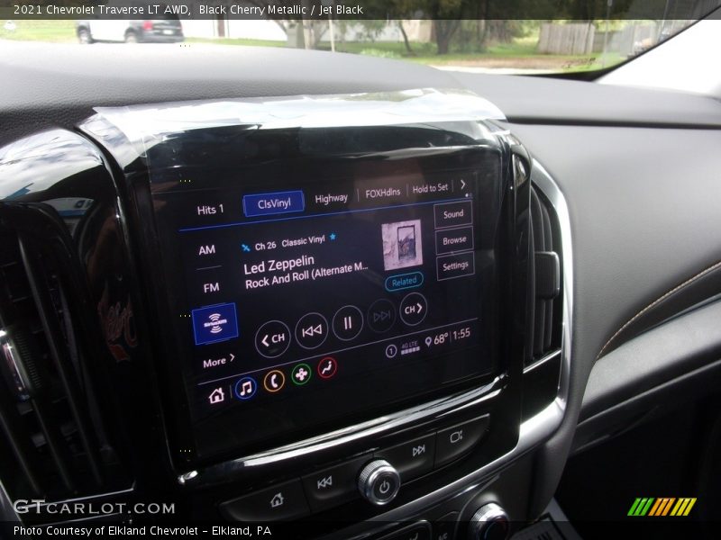 Black Cherry Metallic / Jet Black 2021 Chevrolet Traverse LT AWD