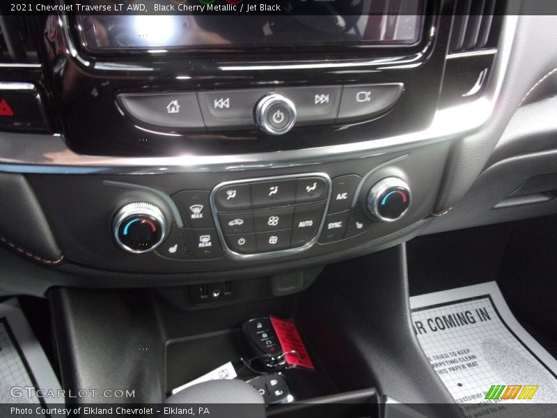 Black Cherry Metallic / Jet Black 2021 Chevrolet Traverse LT AWD