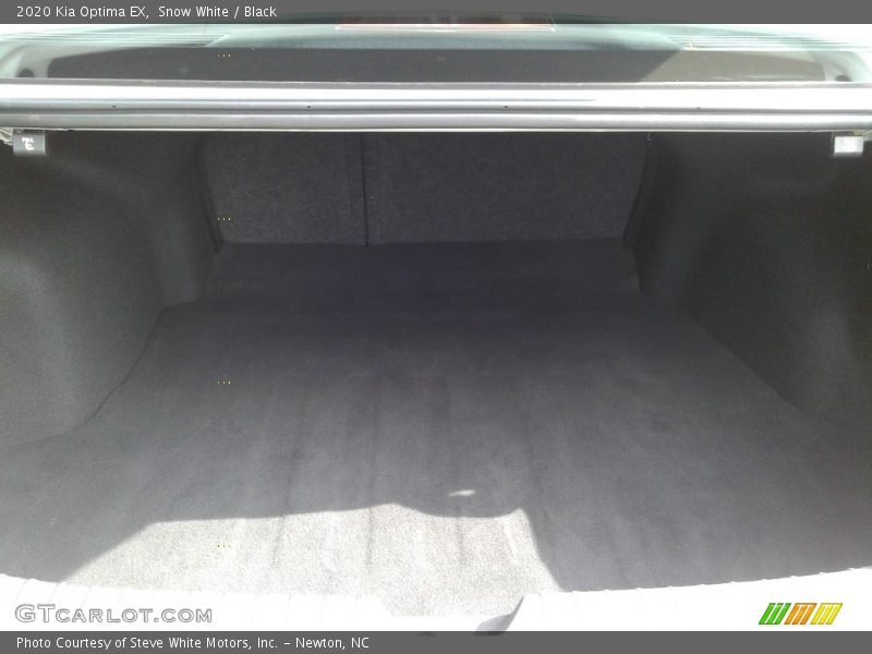 Snow White / Black 2020 Kia Optima EX