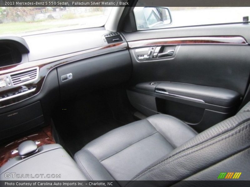 Palladium Silver Metallic / Black 2013 Mercedes-Benz S 550 Sedan