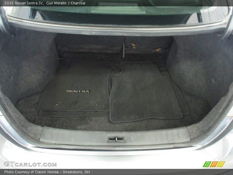 Gun Metallic / Charcoal 2016 Nissan Sentra SV