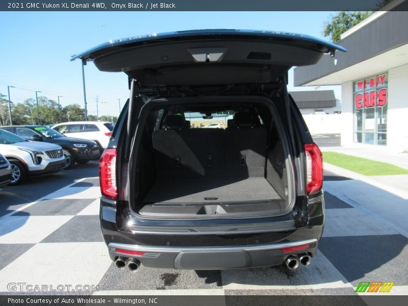Onyx Black / Jet Black 2021 GMC Yukon XL Denali 4WD