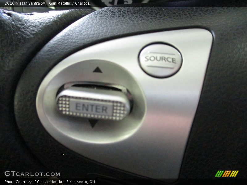 Gun Metallic / Charcoal 2016 Nissan Sentra SV