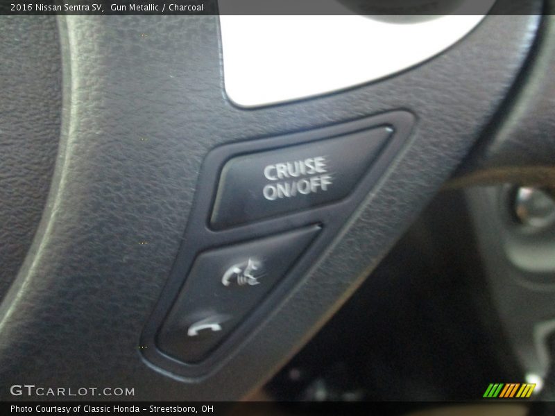 Gun Metallic / Charcoal 2016 Nissan Sentra SV