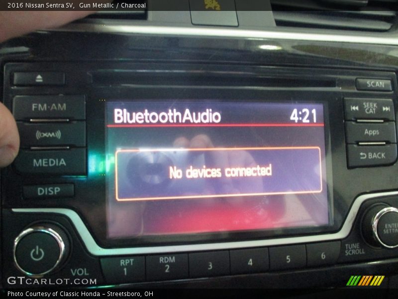 Gun Metallic / Charcoal 2016 Nissan Sentra SV