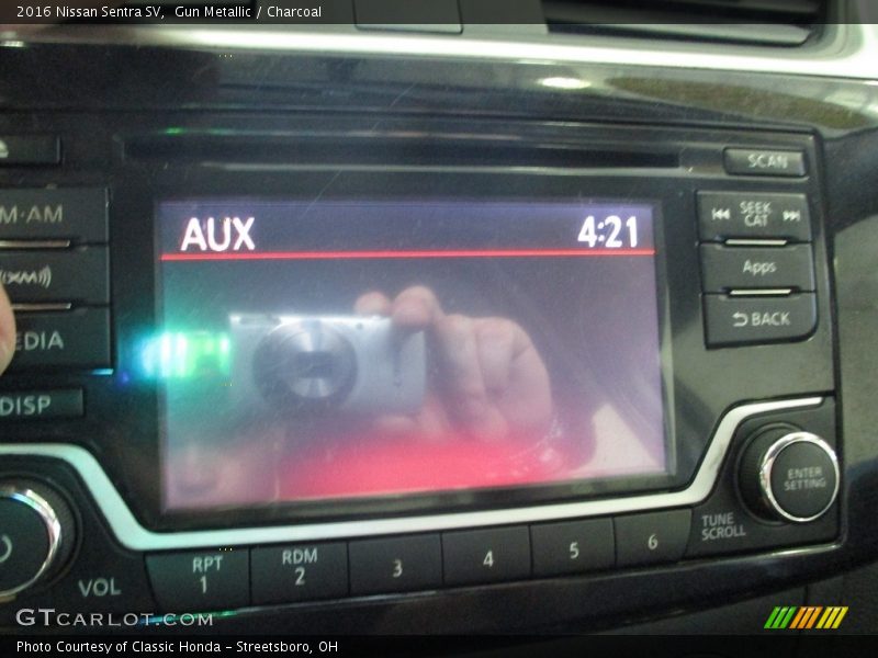 Gun Metallic / Charcoal 2016 Nissan Sentra SV