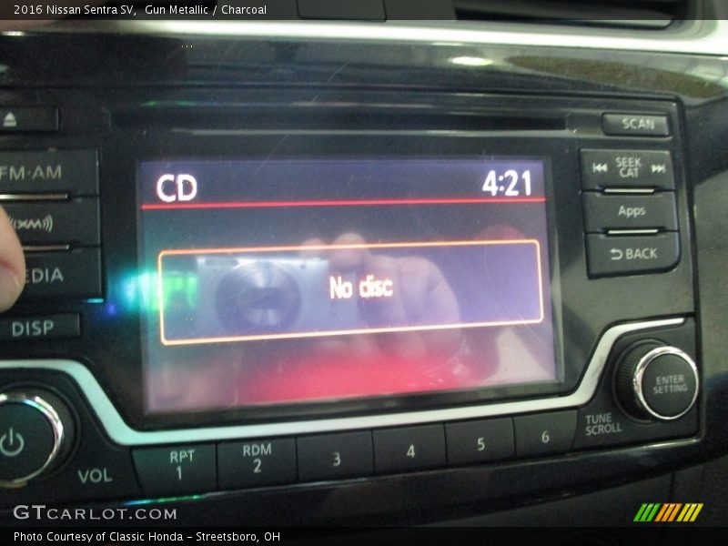 Gun Metallic / Charcoal 2016 Nissan Sentra SV