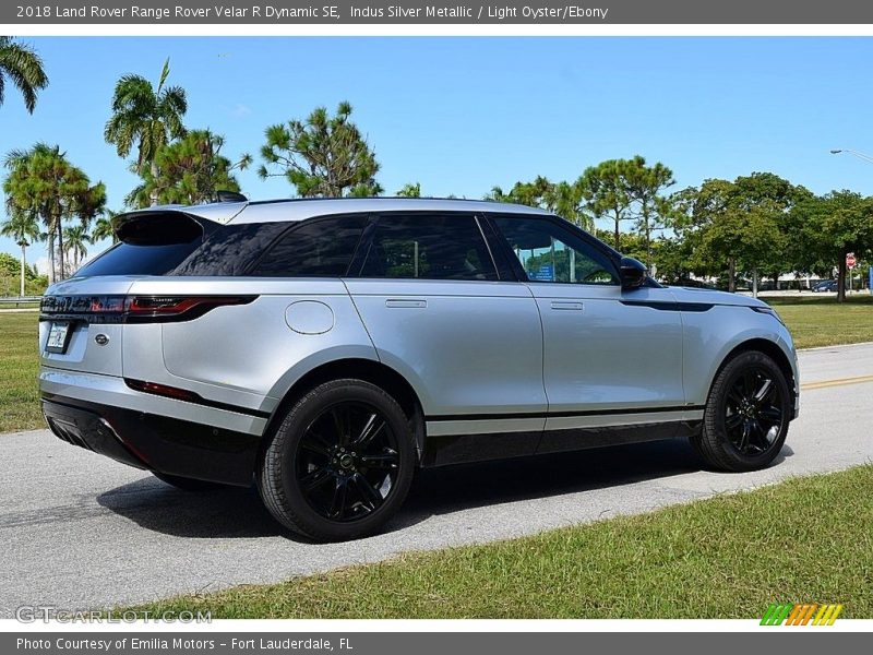 Indus Silver Metallic / Light Oyster/Ebony 2018 Land Rover Range Rover Velar R Dynamic SE