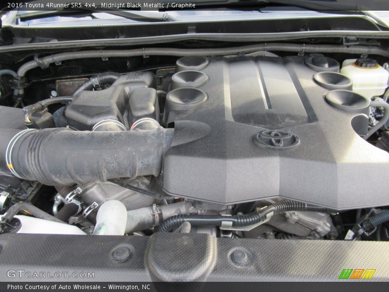 Midnight Black Metallic / Graphite 2016 Toyota 4Runner SR5 4x4