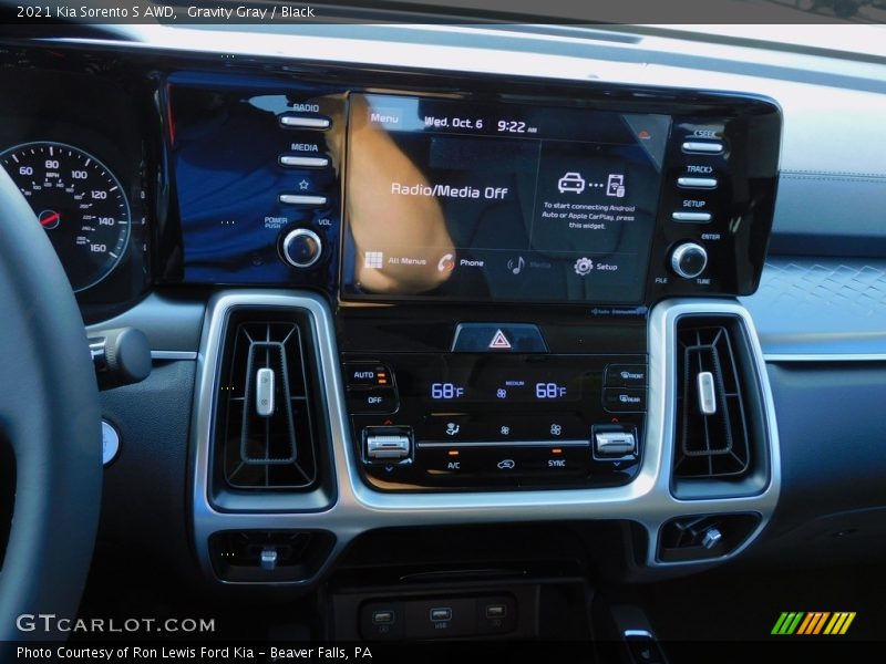 Gravity Gray / Black 2021 Kia Sorento S AWD