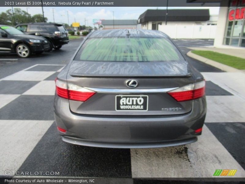 Nebula Gray Pearl / Parchment 2013 Lexus ES 300h Hybrid