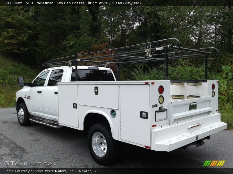 Bright White / Diesel Gray/Black 2016 Ram 3500 Tradesman Crew Cab Chassis