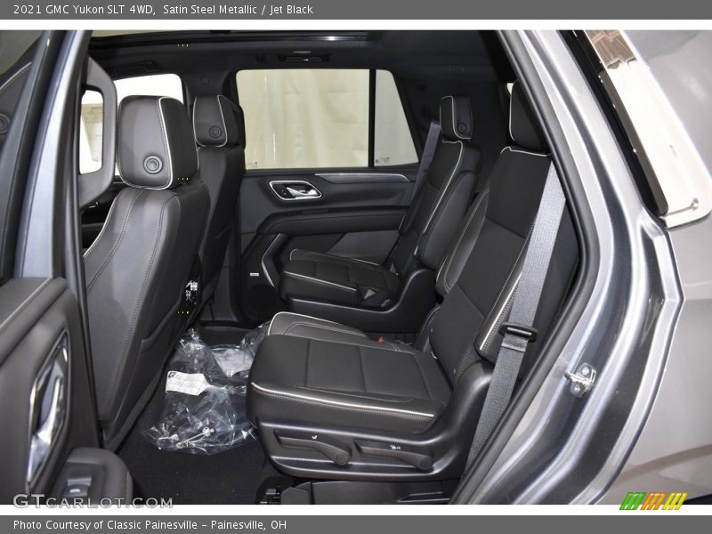 Satin Steel Metallic / Jet Black 2021 GMC Yukon SLT 4WD