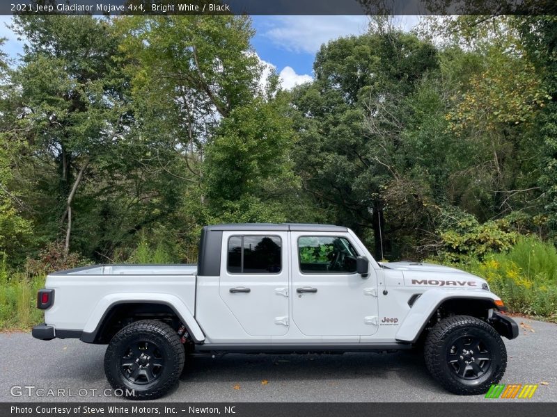 Bright White / Black 2021 Jeep Gladiator Mojave 4x4
