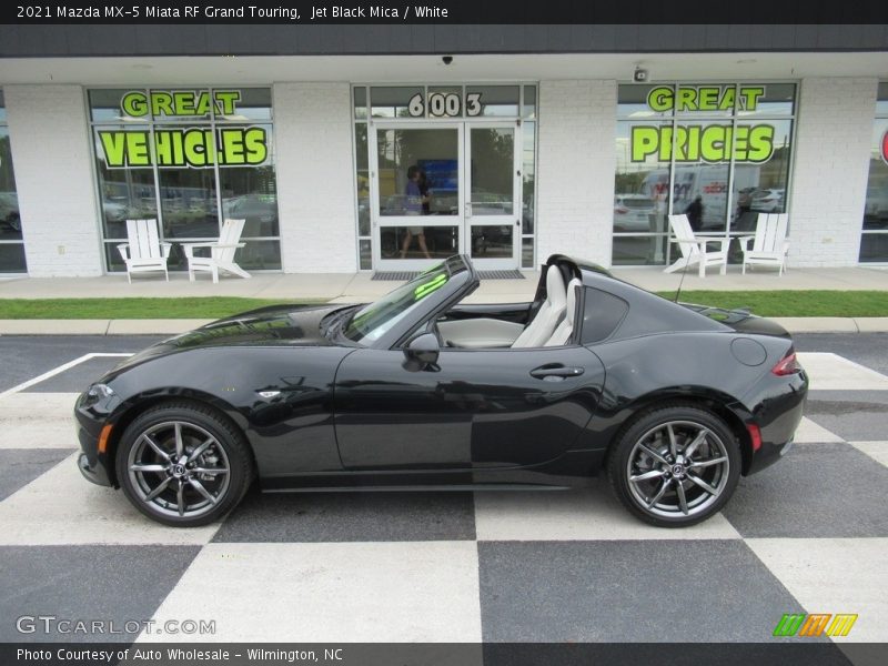Jet Black Mica / White 2021 Mazda MX-5 Miata RF Grand Touring