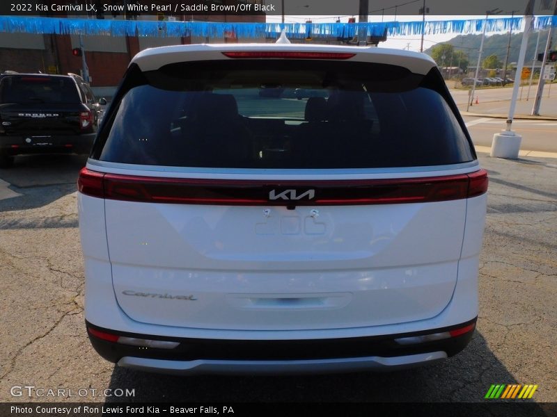 Snow White Pearl / Saddle Brown/Off Black 2022 Kia Carnival LX