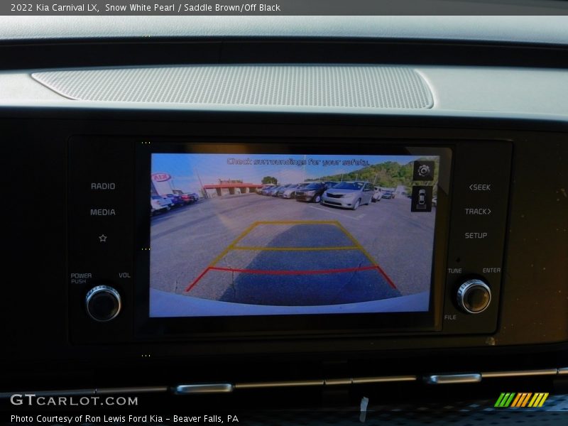 Snow White Pearl / Saddle Brown/Off Black 2022 Kia Carnival LX