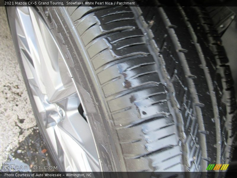 Snowflake White Pearl Mica / Parchment 2021 Mazda CX-5 Grand Touring