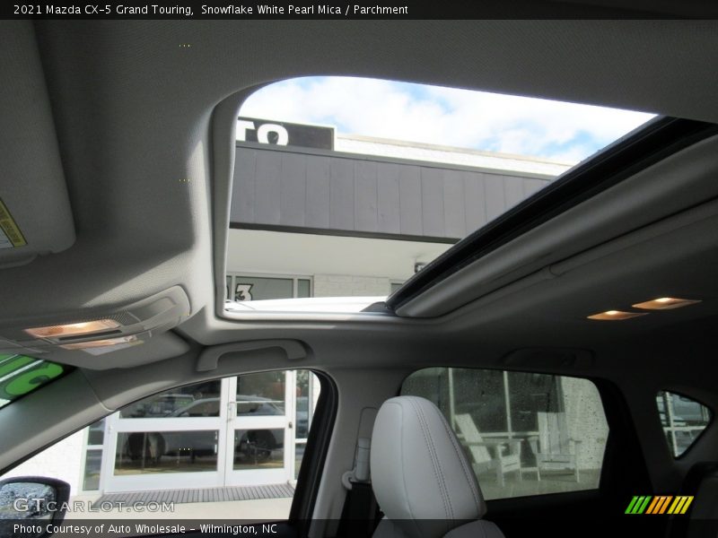 Snowflake White Pearl Mica / Parchment 2021 Mazda CX-5 Grand Touring