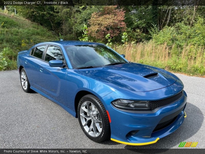 Front 3/4 View of 2021 Charger GT