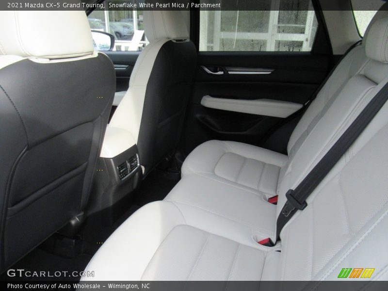 Snowflake White Pearl Mica / Parchment 2021 Mazda CX-5 Grand Touring