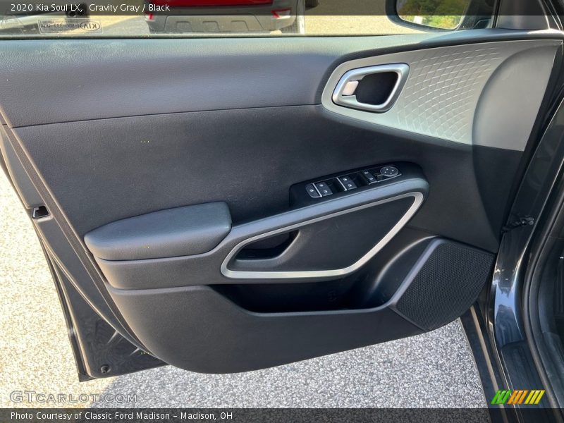 Gravity Gray / Black 2020 Kia Soul LX
