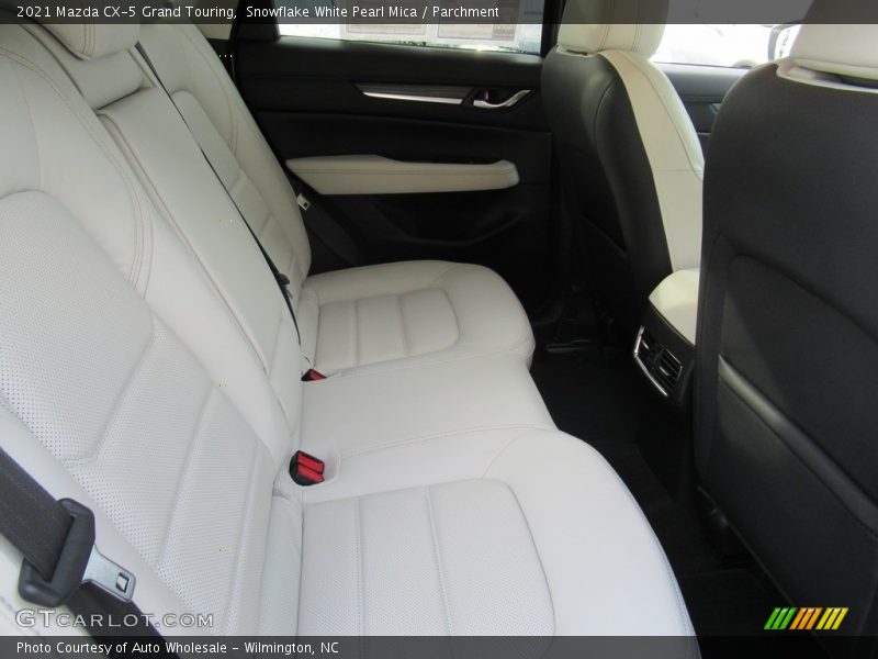 Snowflake White Pearl Mica / Parchment 2021 Mazda CX-5 Grand Touring