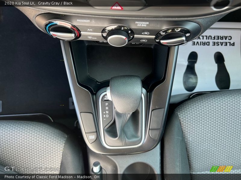 Gravity Gray / Black 2020 Kia Soul LX