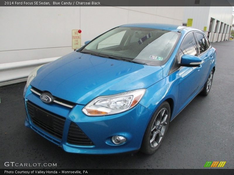 Blue Candy / Charcoal Black 2014 Ford Focus SE Sedan