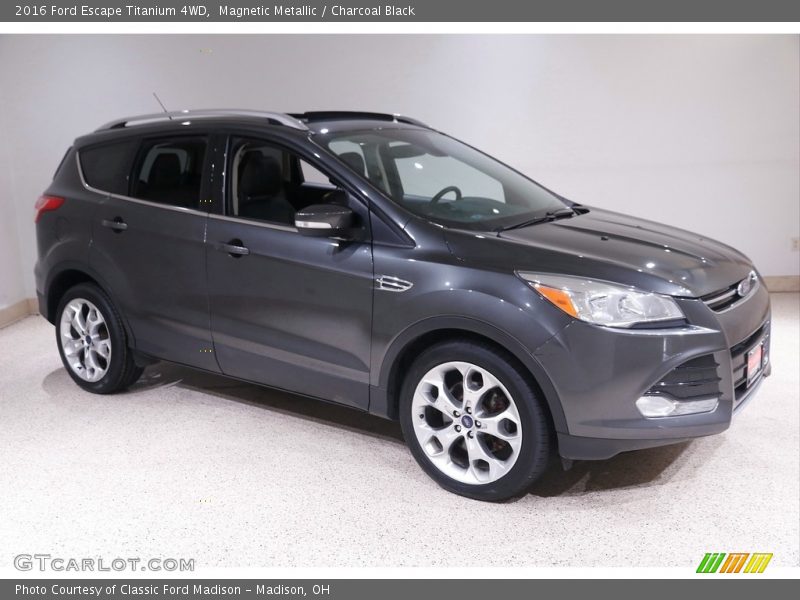 Magnetic Metallic / Charcoal Black 2016 Ford Escape Titanium 4WD